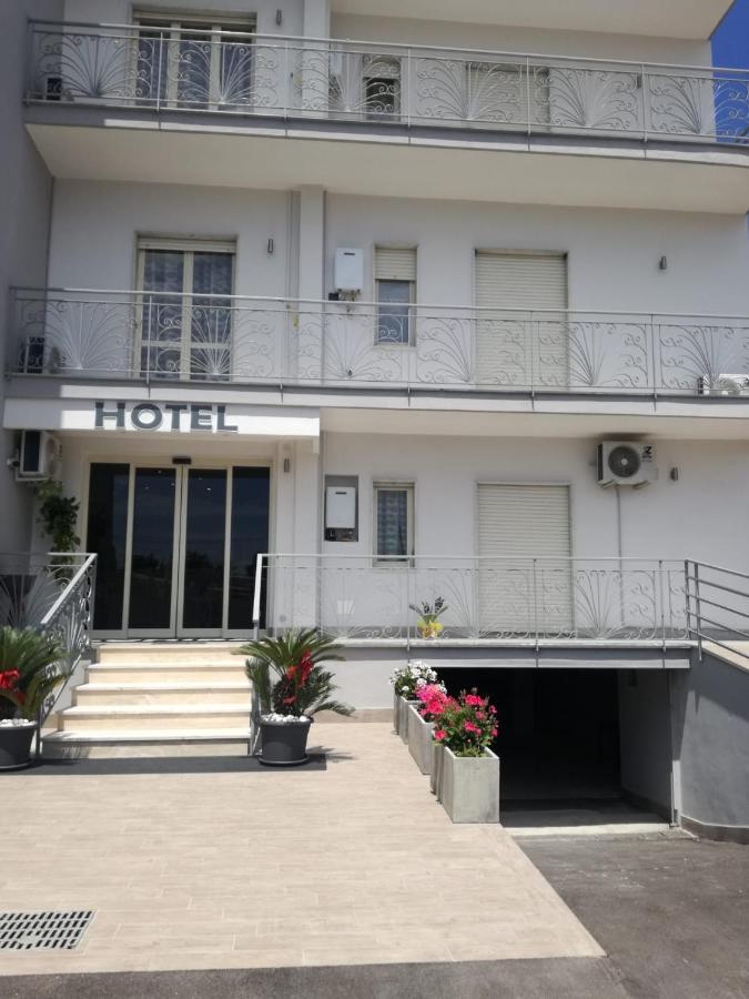 Hotel Cohiba Villaricca Экстерьер фото